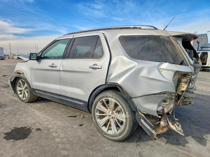 Photo 2 from auction – 2018 FORD EXPLORER L with VIN 1FM5K7F88JGB45720