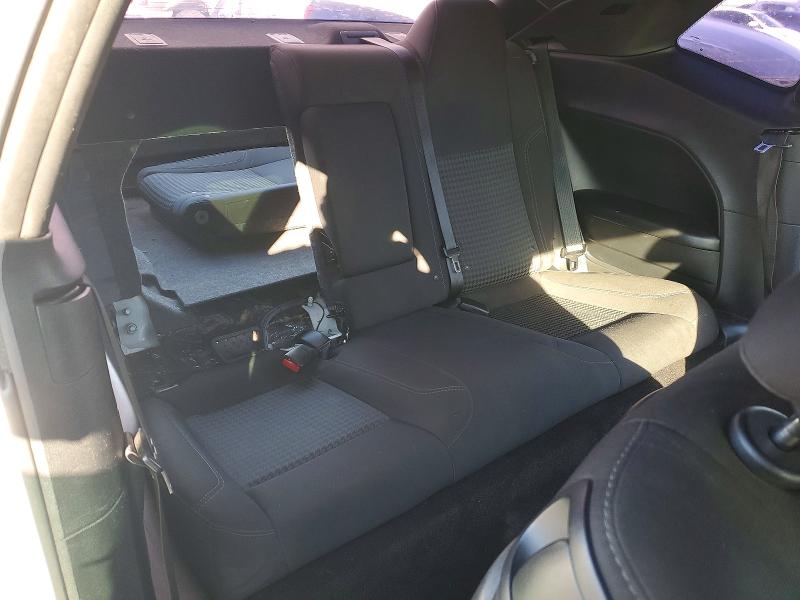 Photo 10 from auction – 2018 DODGE CHALLENGER with VIN 2C3CDZAG8JH122043