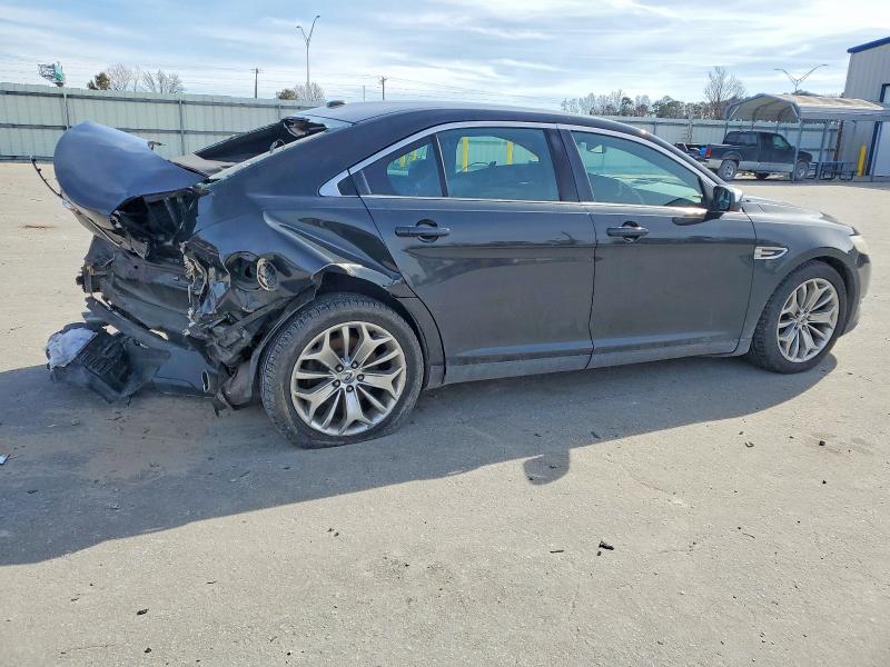 Photo 3 from auction – 2013 FORD TAURUS LIM with VIN 1FAHP2J83DG193259