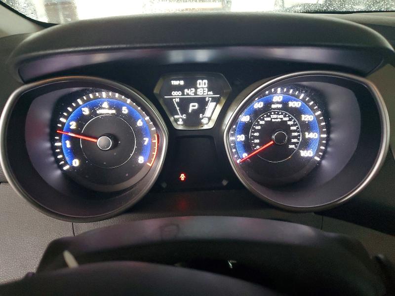 Photo 9 from auction – 2012 HYUNDAI ELANTRA GL with VIN 5NPDH4AE0CH085456