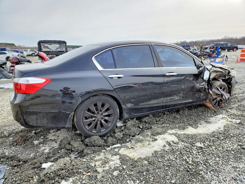 Photo 3 from auction – 2013 HONDA ACCORD with VIN 1HGCR2F78DA137417