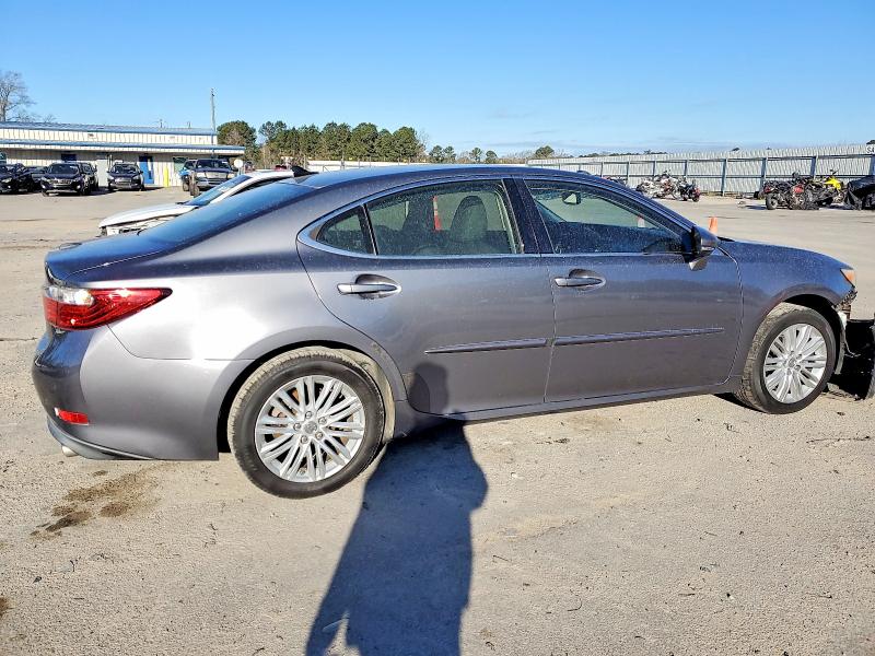 Photo 3 from auction – 2014 LEXUS ES 350 with VIN JTHBK1GG9E2110647