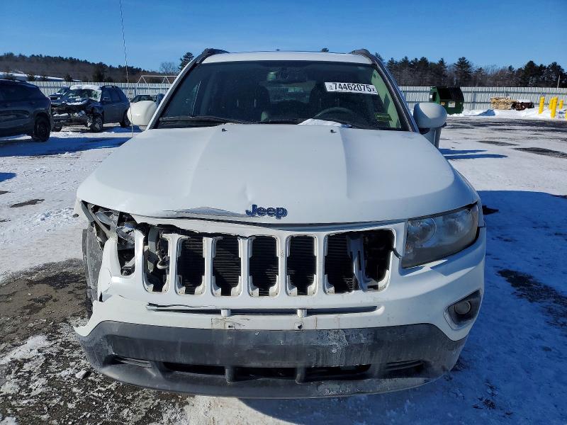 Photo 5 from auction – 2017 JEEP COMPASS LA with VIN 1C4NJDEB0HD126822