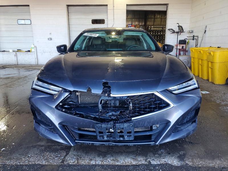 Photo 5 from auction – 2022 ACURA TLX TECHNO with VIN 19UUB5F41NA001860