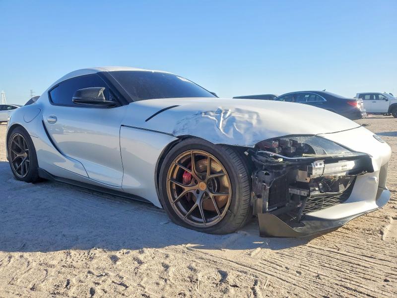 Photo 4 from auction – 2021 TOYOTA SUPRA BASE with VIN WZ1DB0C04MW043767