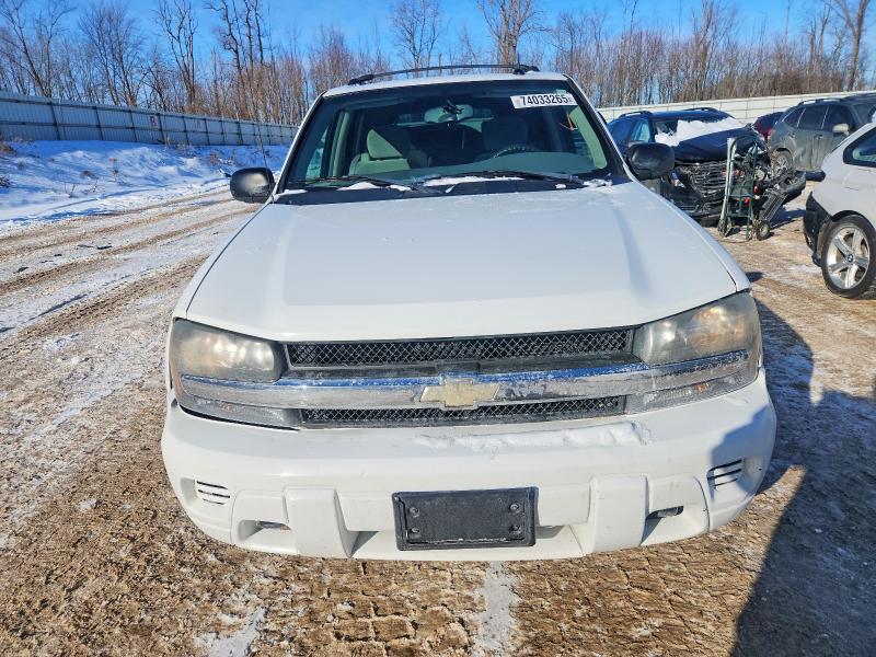 Photo 5 from auction – 2005 CHEVROLET TRAILBLAZE with VIN 1GNDT13S152302086