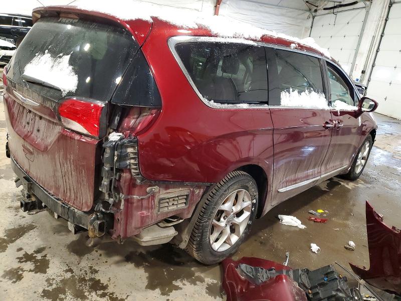 Фото 3 с аукциона – 2018 CHRYSLER PACIFICA T с VIN 2C4RC1EG9JR357047