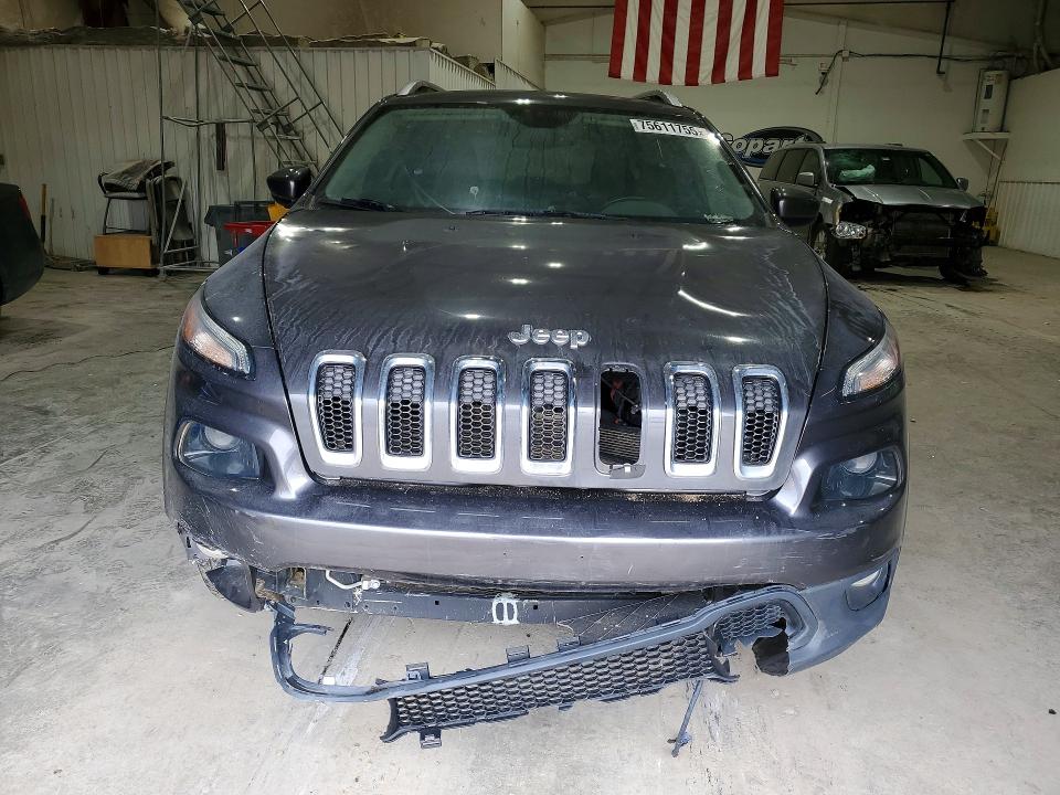 Photo 5 from auction – 2016 JEEP CHEROKEE with VIN 1C4PJMCB7GW289093