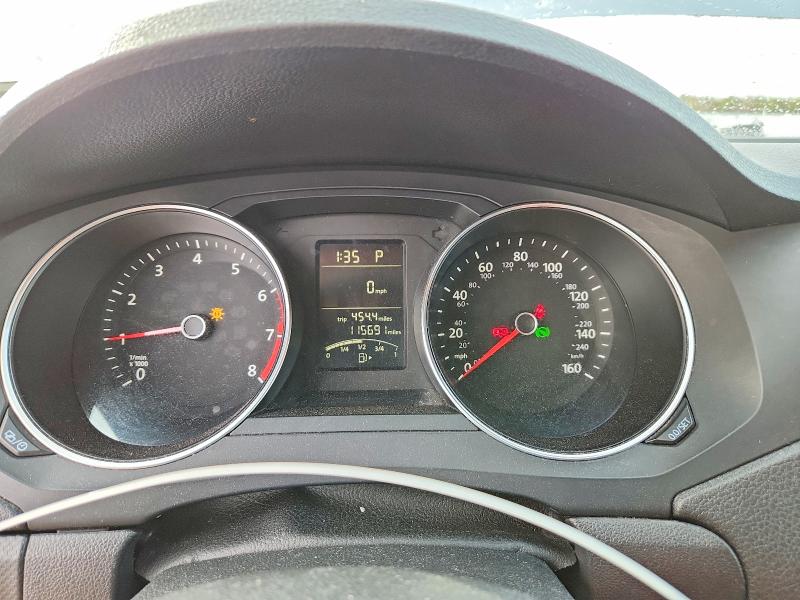 Photo 9 from auction – 2015 VOLKSWAGEN JETTA BASE with VIN 3VW2K7AJ2FM339803