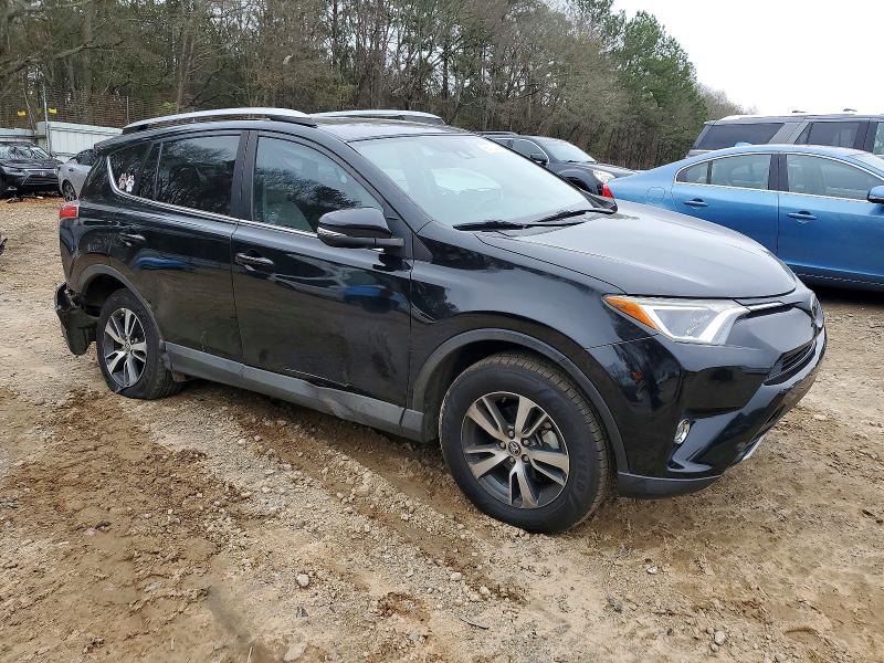 Photo 4 from auction – 2017 TOYOTA RAV4 XLE with VIN 2T3WFREV0HW405056