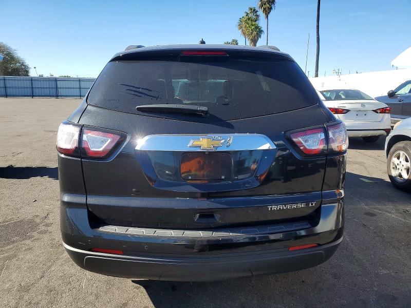 Photo 6 from auction – 2015 CHEVROLET TRAVERSE with VIN 1GNKRHKD5FJ316498