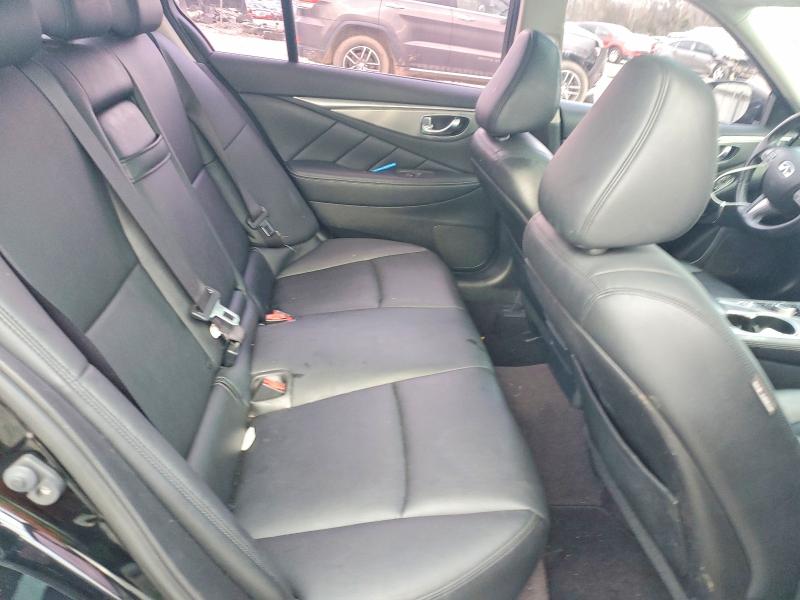 Photo 10 from auction – 2015 INFINITI Q50 with VIN JN1BV7AP1FM357321