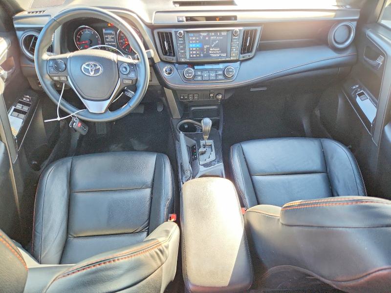 Photo 8 from auction – 2016 TOYOTA RAV4 SE with VIN 2T3JFREV2GW516295