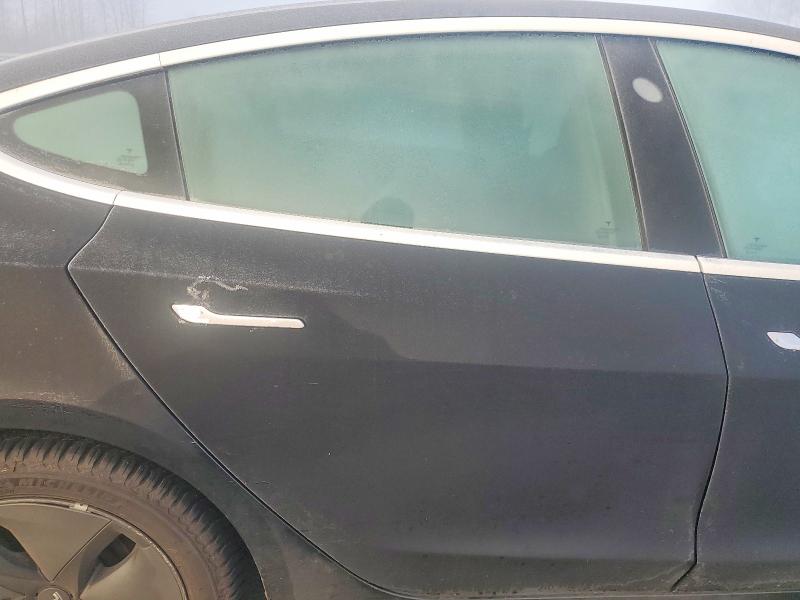 Photo 10 from auction – 2019 TESLA MODEL 3 with VIN 5YJ3E1EA1KF193141