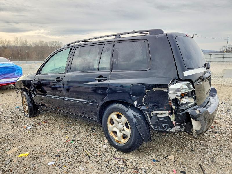 Photo 2 from auction – 2004 TOYOTA HIGHLANDER with VIN JTEGD21A840105618