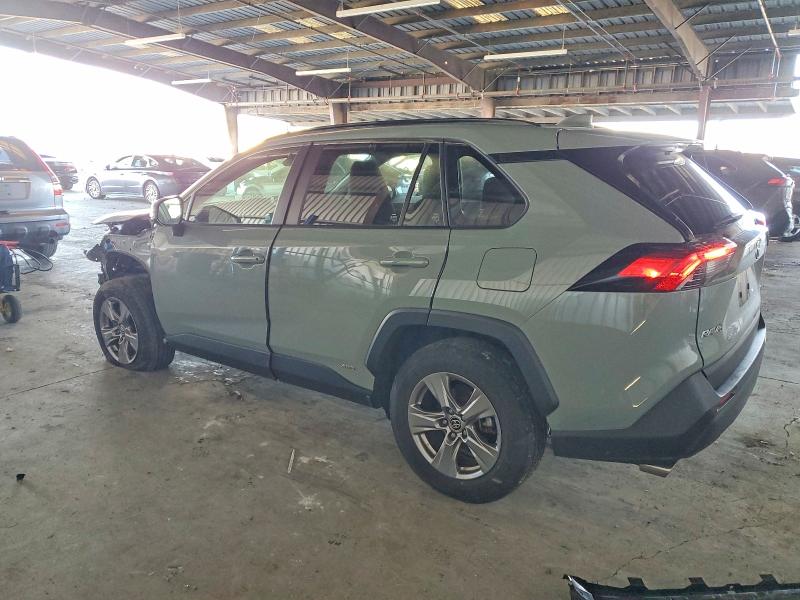 Photo 2 from auction – 2023 TOYOTA RAV4 XLE with VIN JTMRWRFV2PD201253