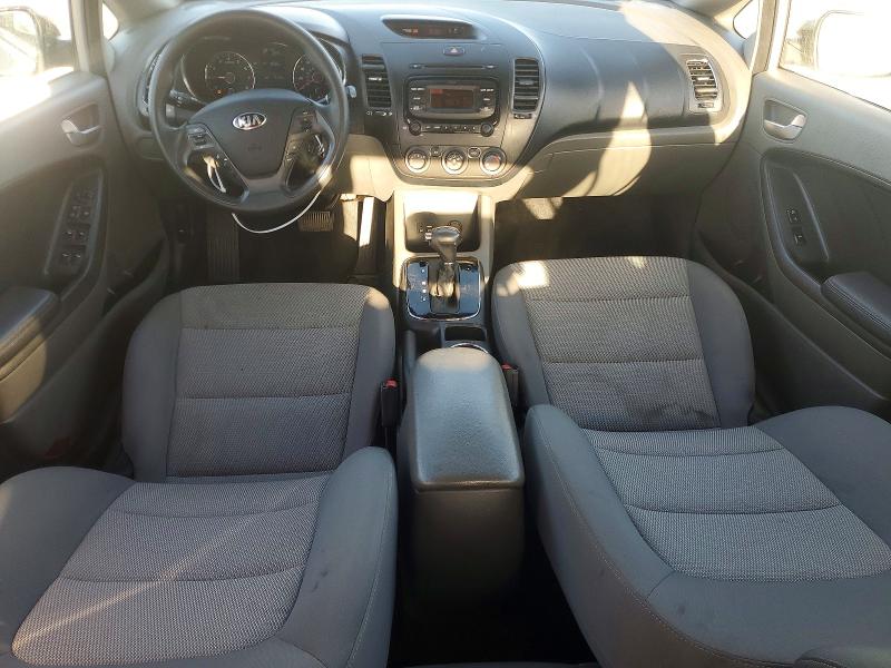 Photo 8 from auction – 2017 KIA FORTE with VIN 3KPFK4A77HE057144