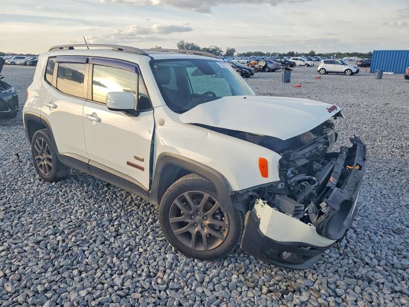 Photo 4 from auction – 2016 JEEP RENEGADE with VIN ZACCJBBT9GPC84245