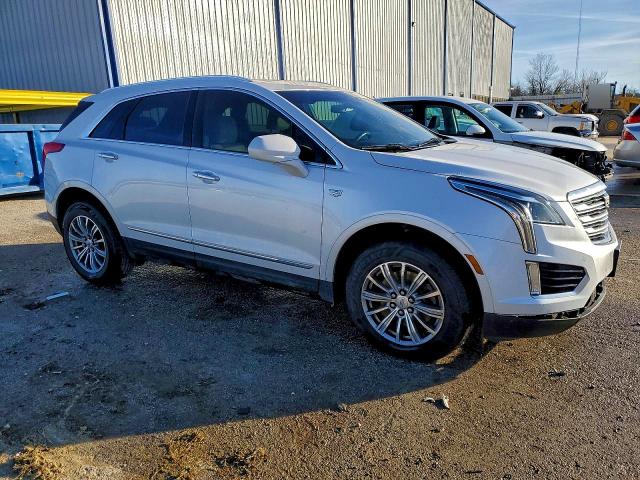 Photo 4 from auction – 2017 CADILLAC XT5 LUXURY with VIN 1GYKNDRS3HZ237881