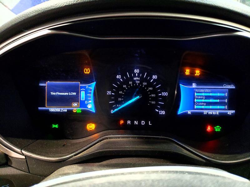 Photo 9 from auction – 2016 FORD FUSION with VIN 3FA6P0UU0GR387118