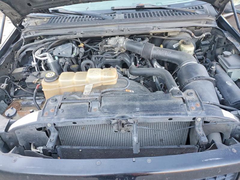 Photo 12 from auction – 2004 FORD EXCURSION with VIN 1FMNU42LX4EC92611