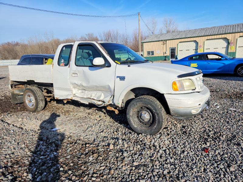 Foto 4 de la subasta – 2002 FORD F150 con VIN 1FTRX18W82NB78018