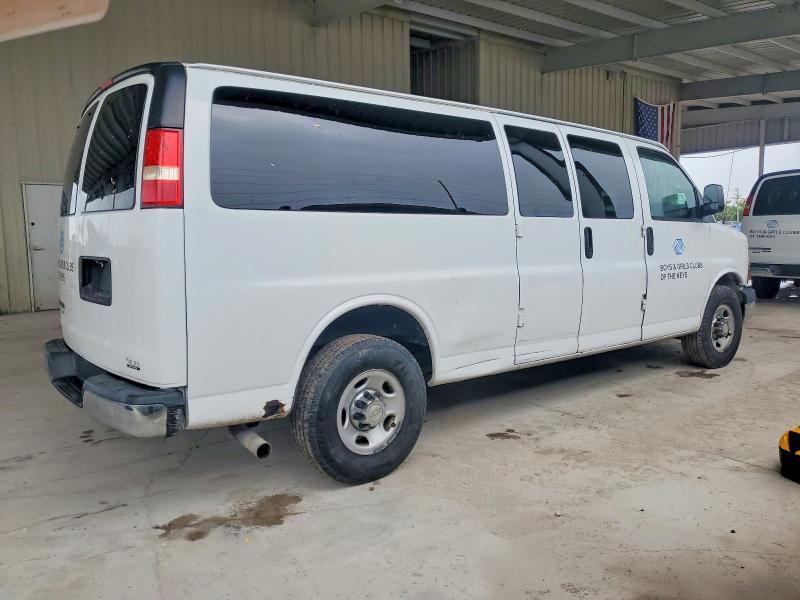 Photo 3 from auction – 2016 CHEVROLET EXPRESS G3 with VIN 1GAZGPFGXG1140313
