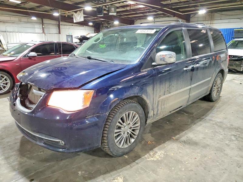 CHRYSLER TOWN & COUNTRY 2013 with VIN 2C4RC1CG3DR572575 - Photo from auction