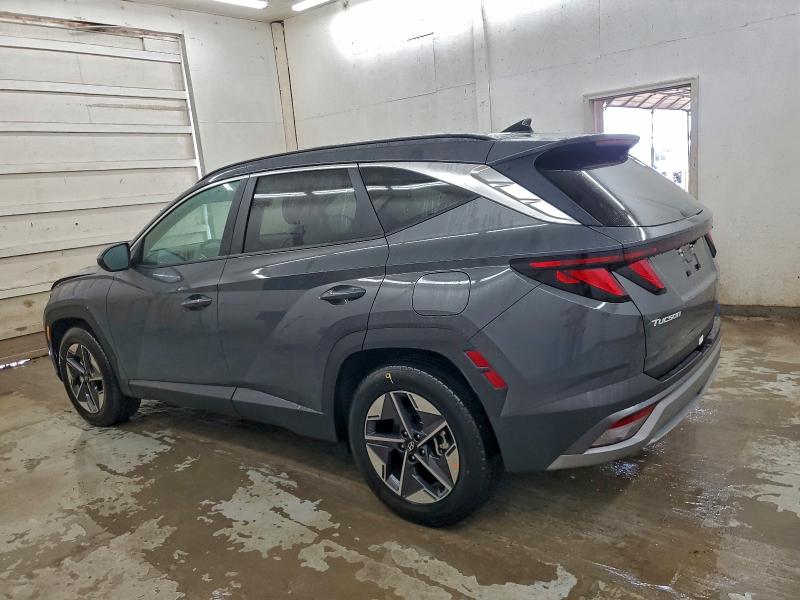 Photo 2 from auction – 2026 HYUNDAI TUCSON SEL with VIN 5NMJB3DE0TH661246