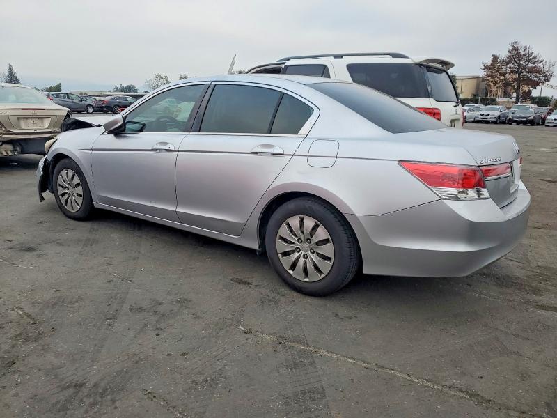 Photo 2 from auction – 2011 HONDA ACCORD LX with VIN 1HGCP2F38BA062847