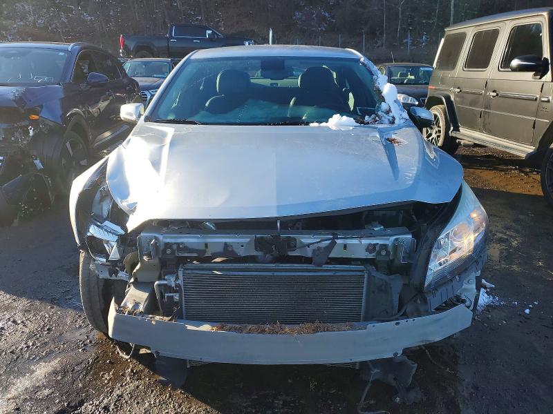 Foto 5 de la subasta – 2016 CHEVROLET MALIBU con VIN 1G11E5SA2GF133156