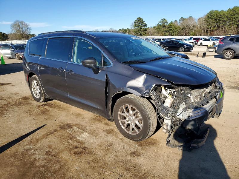 Photo 4 from auction – 2020 CHRYSLER VOYAGER with VIN 2C4RC1DG9LR176566