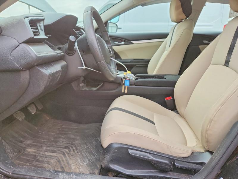 Photo 7 from auction – 2017 HONDA CIVIC LX with VIN 19XFC2E55HE045925