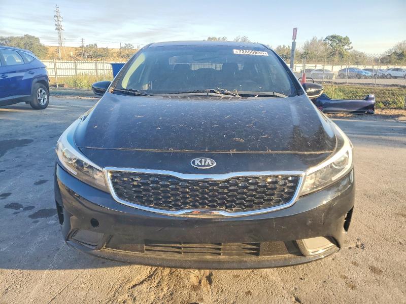 Photo 5 from auction – 2017 KIA FORTE with VIN 3KPFL4A77HE140523