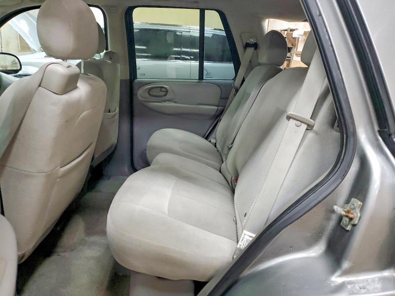 Photo 11 from auction – 2008 CHEVROLET TRAILBLAZER with VIN 1GNDT13S382251792