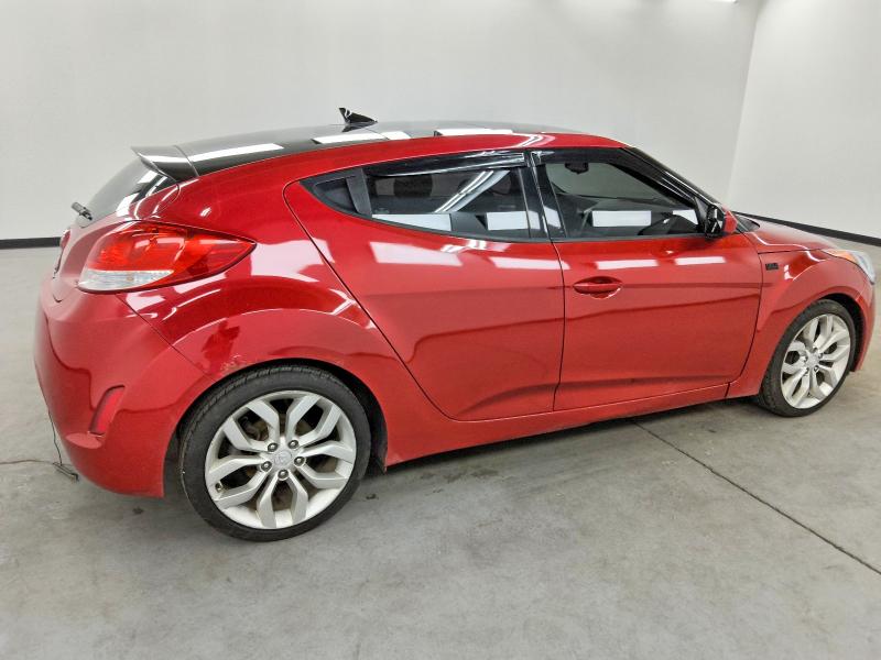 Photo 3 from auction – 2015 HYUNDAI VELOSTER with VIN KMHTC6AD3FU240309