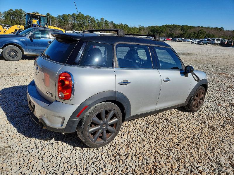 Photo 3 from auction – 2012 MINI COOPER S C with VIN WMWZC3C58CWL85197