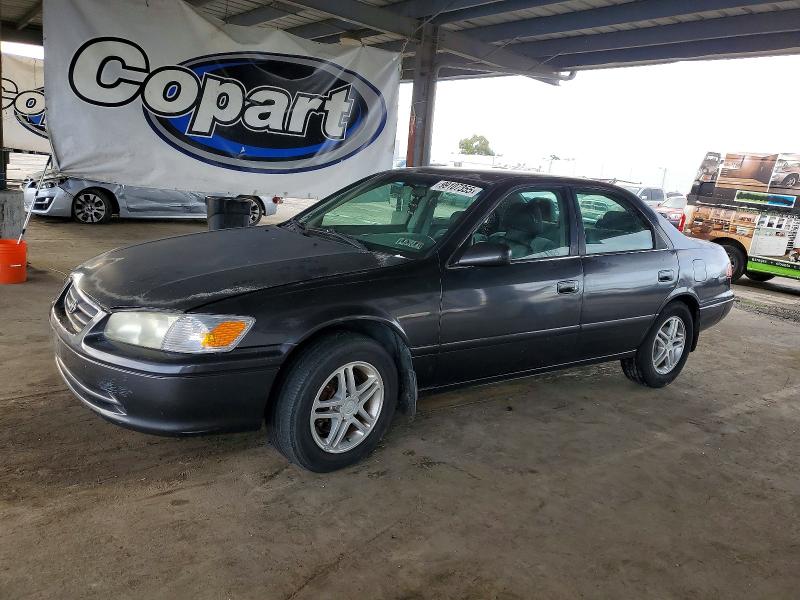 Photo 1 from auction – 2000 TOYOTA CAMRY with VIN 4T1BG22K6YU986617