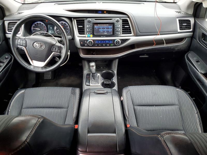 Zdjęcie 8 z aukcji – 2015 TOYOTA HIGHLANDER z VIN 5TDBKRFHXFS141331