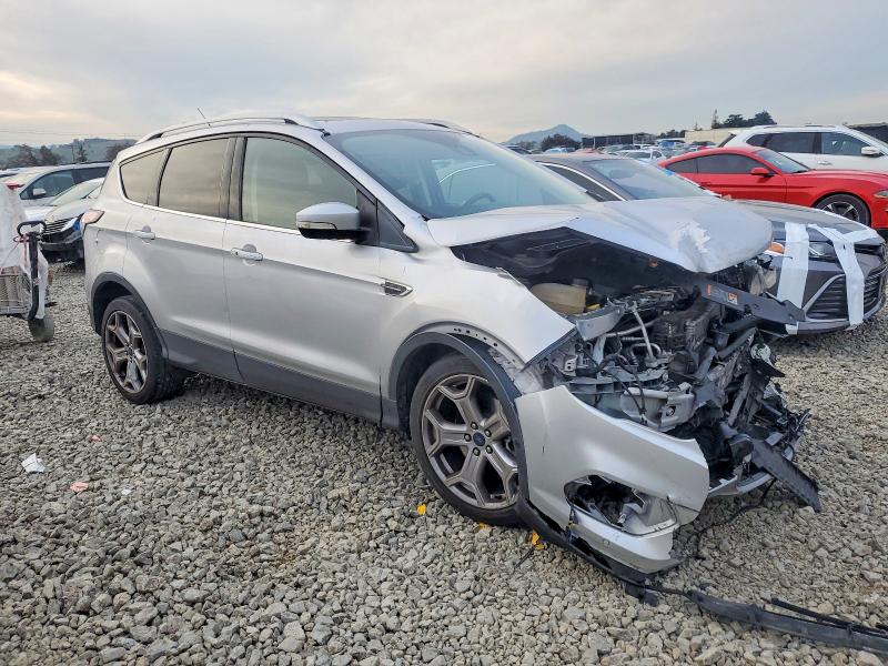 Photo 4 from auction – 2017 FORD ESCAPE TIT with VIN 1FMCU0J9XHUC80251