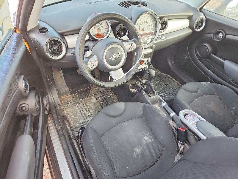 Photo 8 from auction – 2007 MINI COOPER with VIN WMWMF33547TT57616