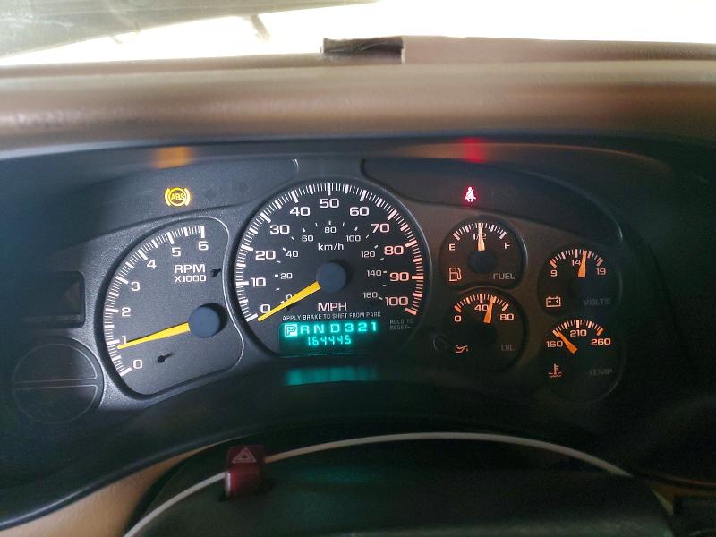 Photo 9 from auction – 2000 CHEVROLET SILVERADO with VIN 2GCEC19T1Y1392745