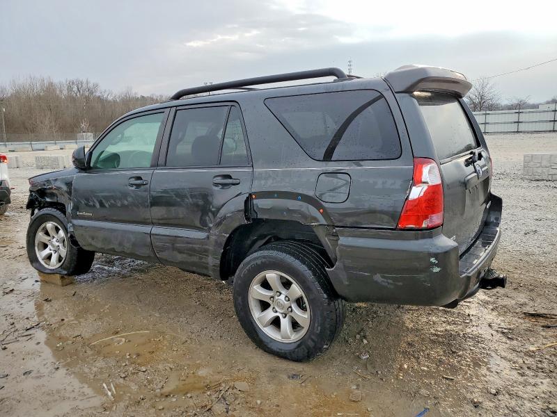 Photo 2 from auction – 2007 TOYOTA 4RUNNER SR with VIN JTEZU14R170097659