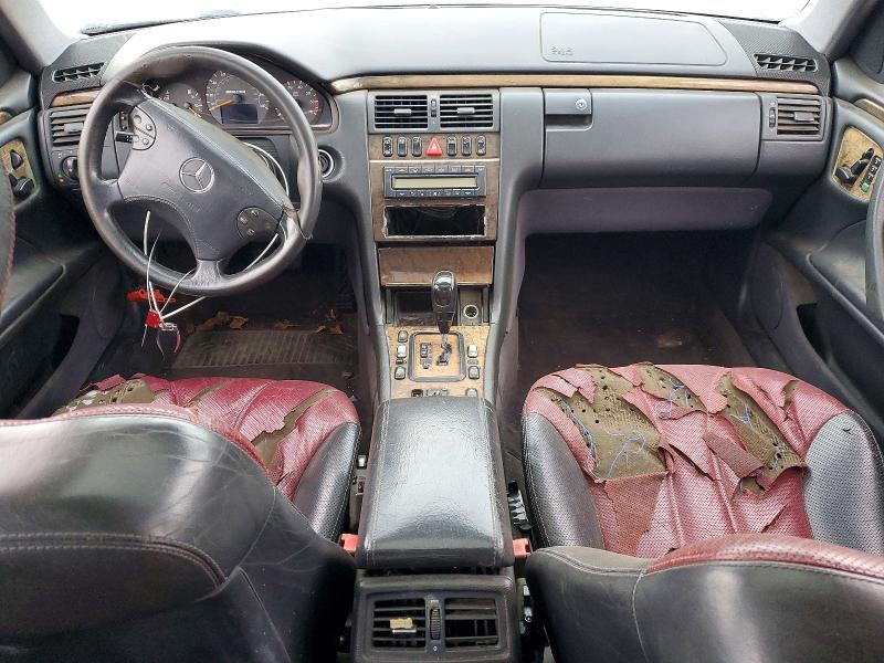 Photo 8 from auction – 2001 MERCEDES-BENZ E with VIN WDBJF74J01B226140