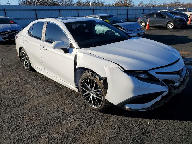 Photo 4 from auction – 2023 TOYOTA CAMRY with VIN 4T1S31AK5PU613378