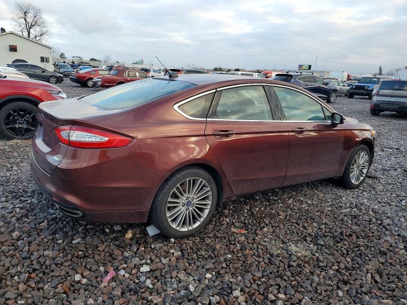 Photo 3 from auction – 2016 FORD FUSION SE with VIN 3FA6P0T94GR104278