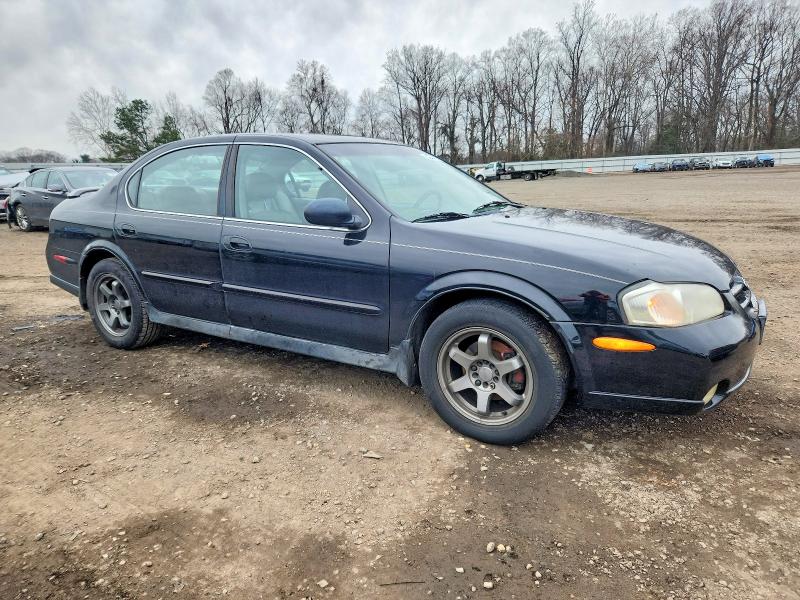 Photo 4 from auction – 2001 NISSAN MAXIMA GXE with VIN JN1CA31A11T307621