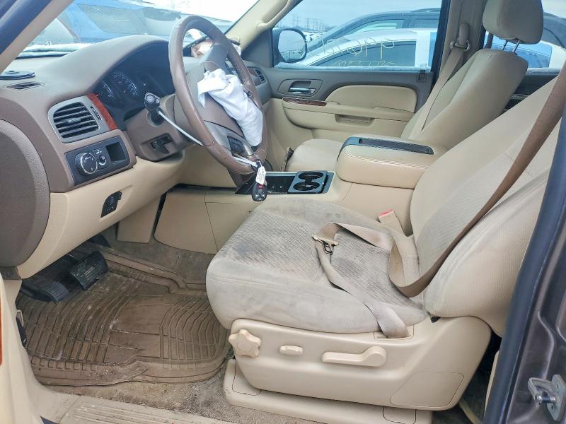 Photo 7 from auction – 2011 CHEVROLET TAHOE C150 with VIN 1GNSCAE06BR134550
