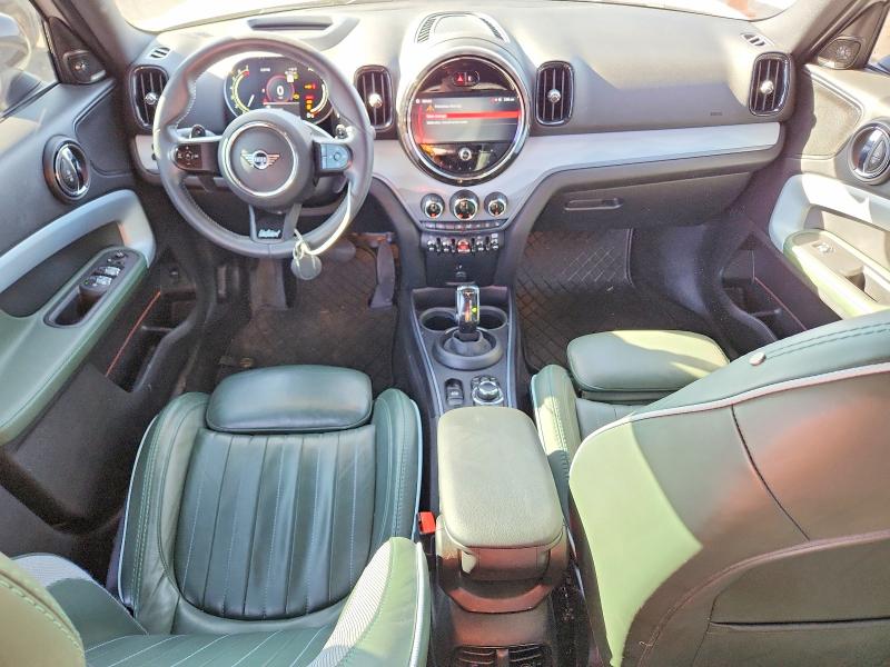 Photo 8 from auction – 2023 MINI COOPER S C with VIN WMZ83BR00P3P66358