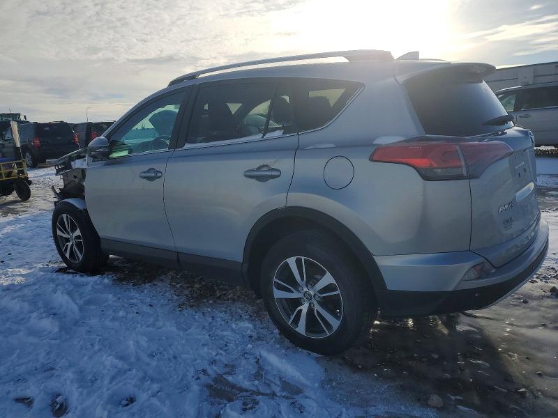 Photo 2 from auction – 2016 TOYOTA RAV4 XLE with VIN 2T3RFREV6GW451972